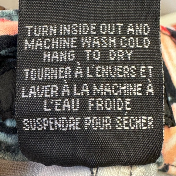 Suko Jeans Women’s Jean Shorts Floral Size 14 - Picture 11 of 14